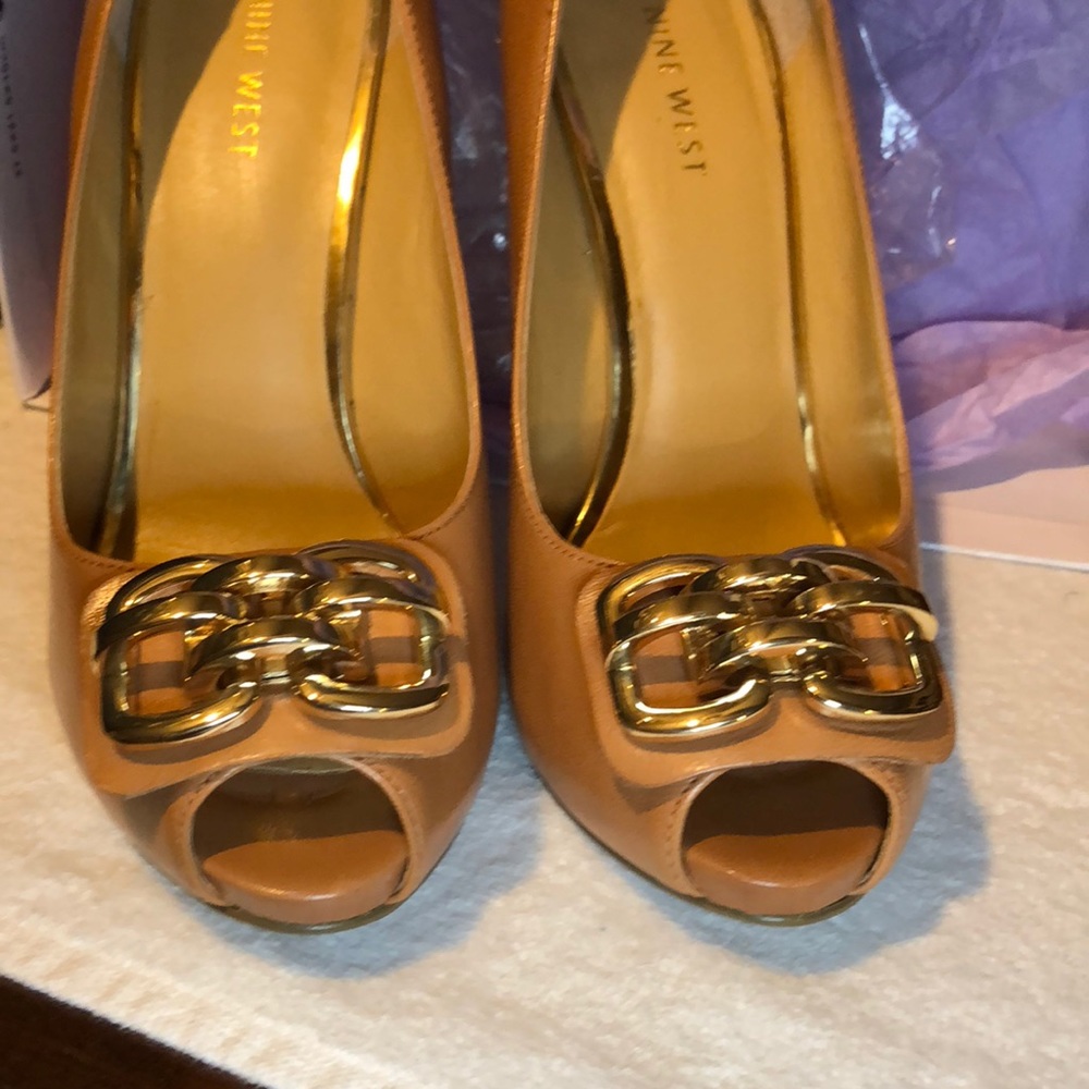 Nine West heels - Picture 4 of 6